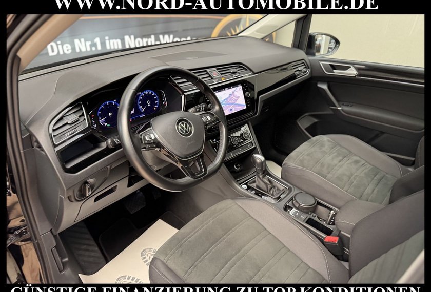 Volkswagen Touran Touran Highline 1.5 TSI DSG Dig.Cockp/Pano/AHK