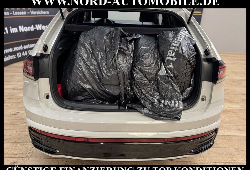 Volkswagen Taigo Taigo 1.0 TSI R-Line Black Style DSG Kamera/18/