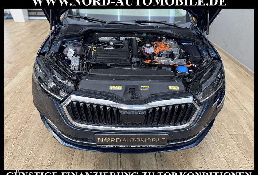 Skoda Octavia Octavia iV Combi Style 1.4 TSI DSG LED/SIDE&amp;LANE