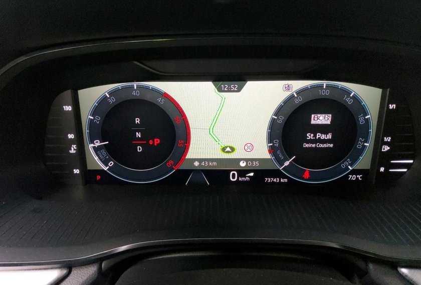 Skoda Octavia Octavia Combi Ambition 2.0 TDI DSG AHK/18/Navi/