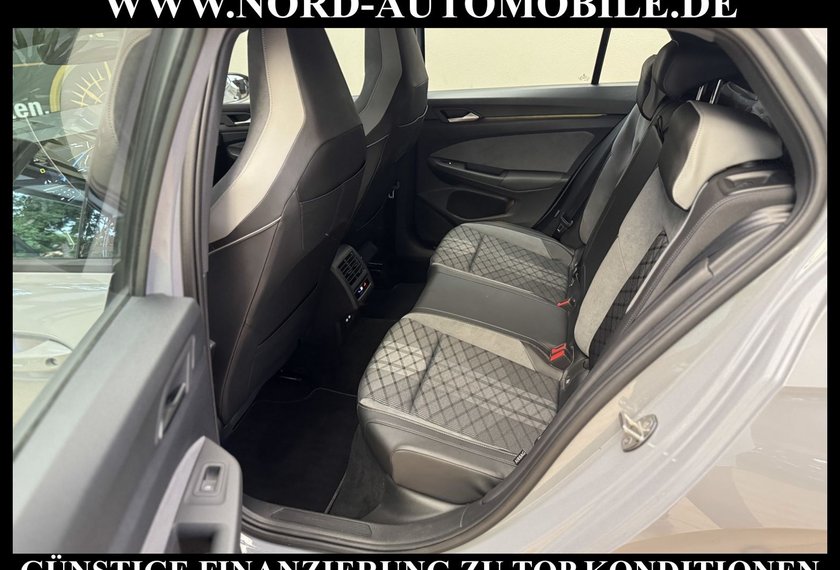 Volkswagen Golf Golf R-Line Black Style 1.5 eTSI DSG Pano/Kamera