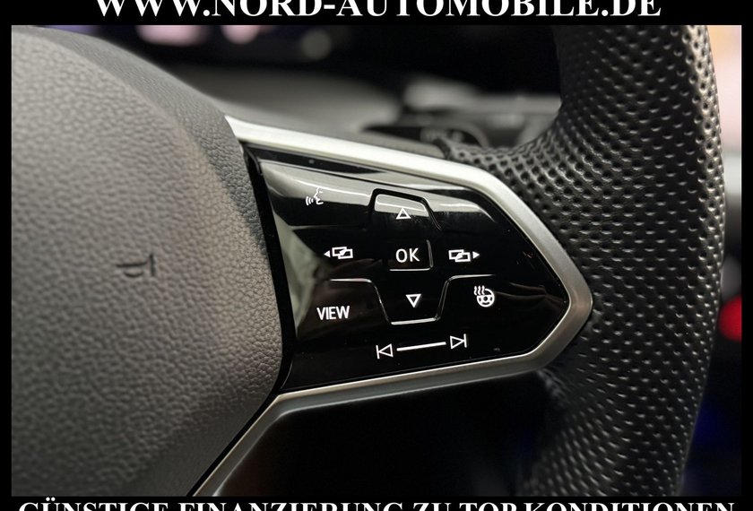 Volkswagen Golf Golf GTI 2.0 TSI DSG Black Style 19/ACC/Navi/LED