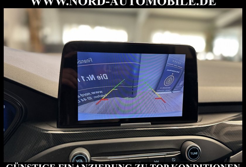 Ford Focus Focus Turnier 2.0 EB ST *RECARO*PANO*MATRIX*HUD*