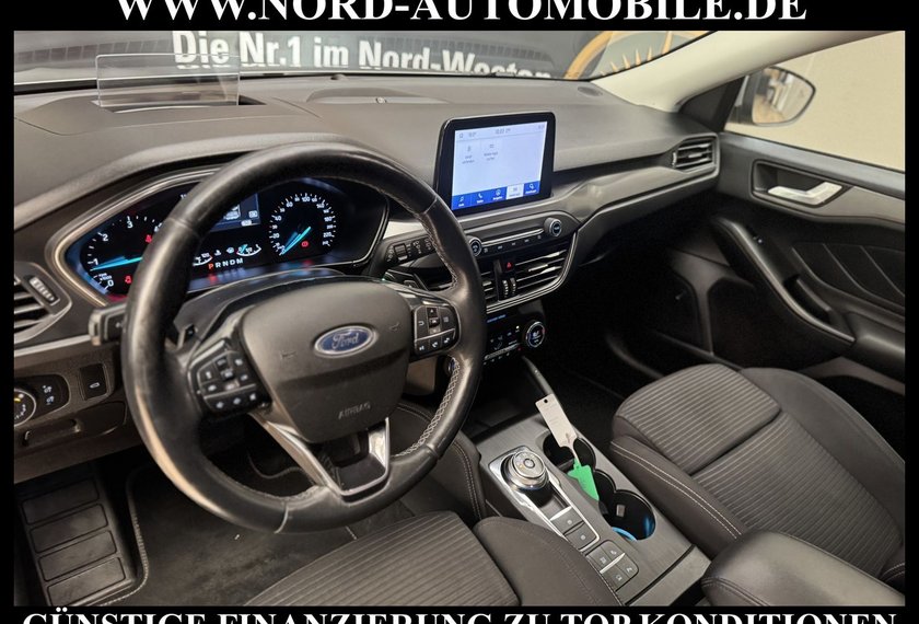 Ford Focus Focus Turnier 1.5 EB Titanium X *AHK*ACC*B&amp;O*HUD