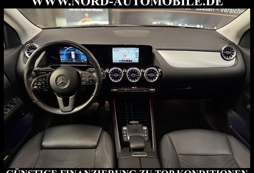 Mercedes-Benz GLA 180 GLA 180 d Style LED*AHK*Kamera*Ambiente*EasyPack