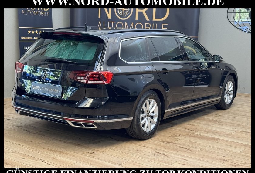 Volkswagen Passat Variant Passat Variant R-line 2.0 TDI DSG Dig.Cockpit