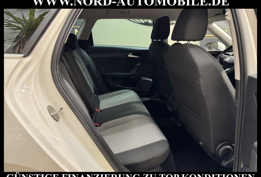 Seat Leon Leon Sportstourer 1.5 TSI Style *LED*CARPLAY*KAM