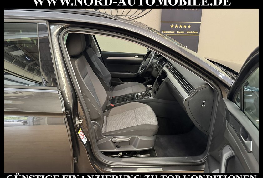 Volkswagen Passat Variant Passat Variant Conceptline 2.0 TDI DSG Kamera