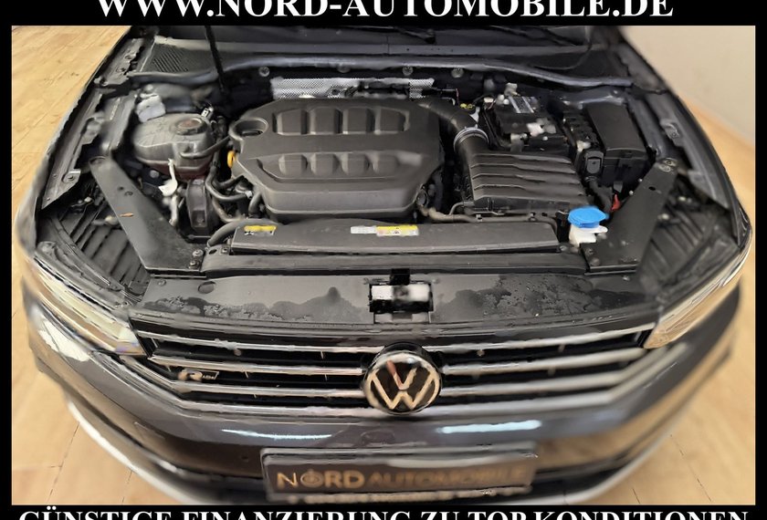 Volkswagen Passat Variant Passat Variant R-Line 2.0 TSI DSG Dig.Cockpit