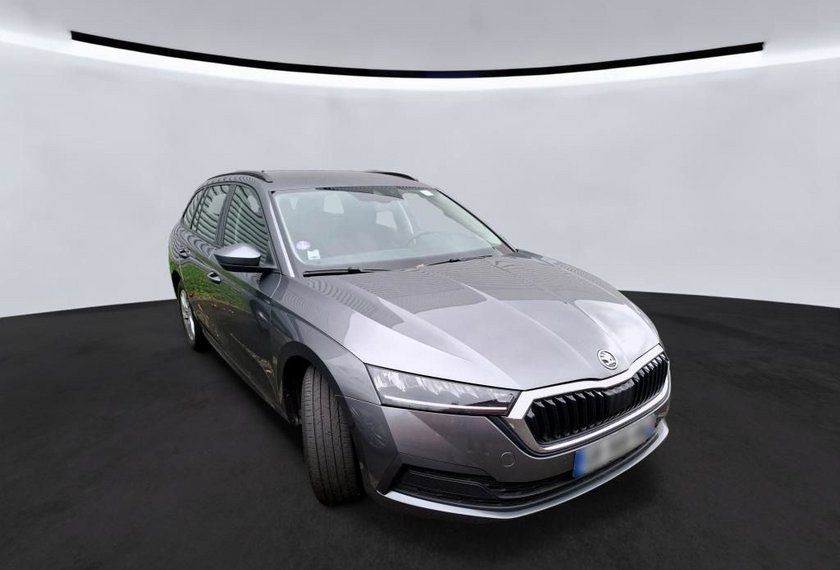 Skoda Octavia Octavia Combi Ambition 1.0TSI e-TEC DSG Kamera