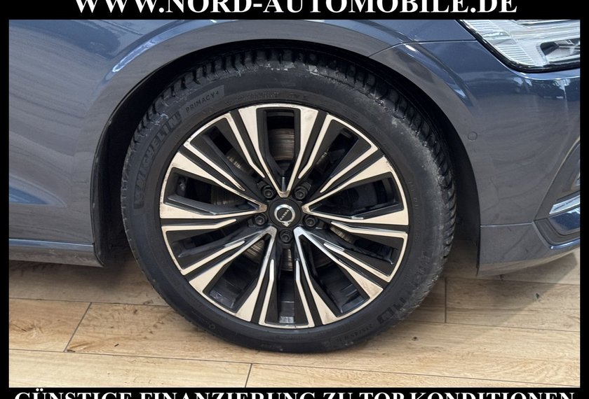 Volvo V60 V60 Kombi B4 B Plus Bright AHK*ACC*H&amp;K*360°*4SHZ