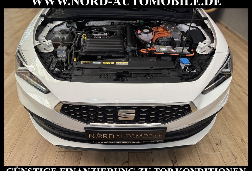 Seat Leon Leon SP Xcellence 1.4 TSI e-HYBRID DSG AHK/Navi/