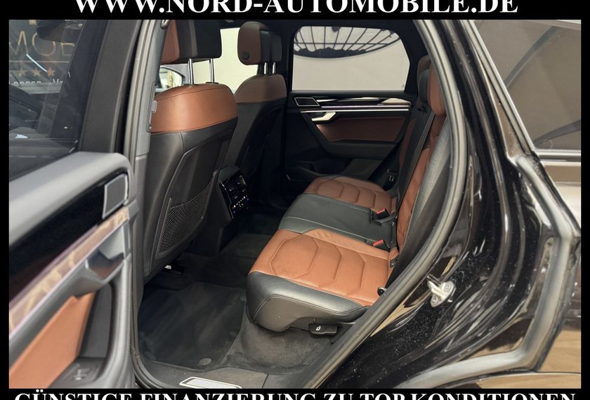 Volkswagen Touareg Touareg 4MOT 3.0 TSI R-Line Black Style Luft/21/