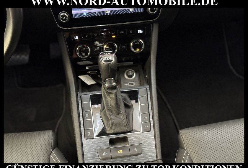 Skoda Superb Superb Combi Style Premium Edition 2.0 TDI DSG