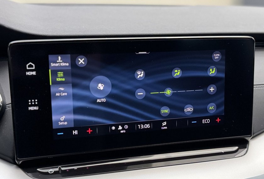 Skoda Octavia Octavia iV Combi Ambition 1.4 TSI DSG Kamera/LED