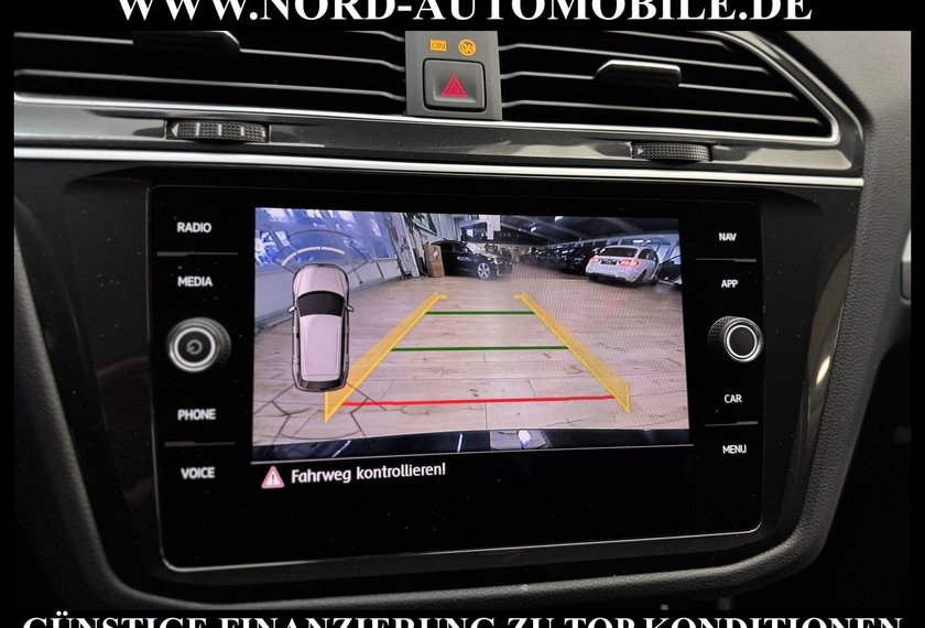Volkswagen Tiguan Tiguan 2.0 TSI DSG R-Line 4MOT Dig.Cockpit/LED/