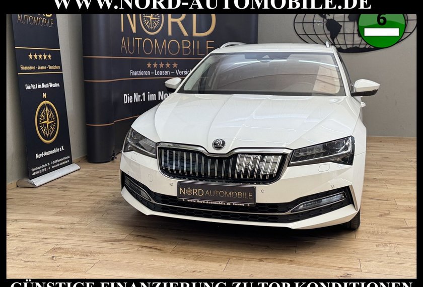 Skoda Superb Superb iV Combi Style 1.4 TSI DSG SIDE&amp;LANE/Area