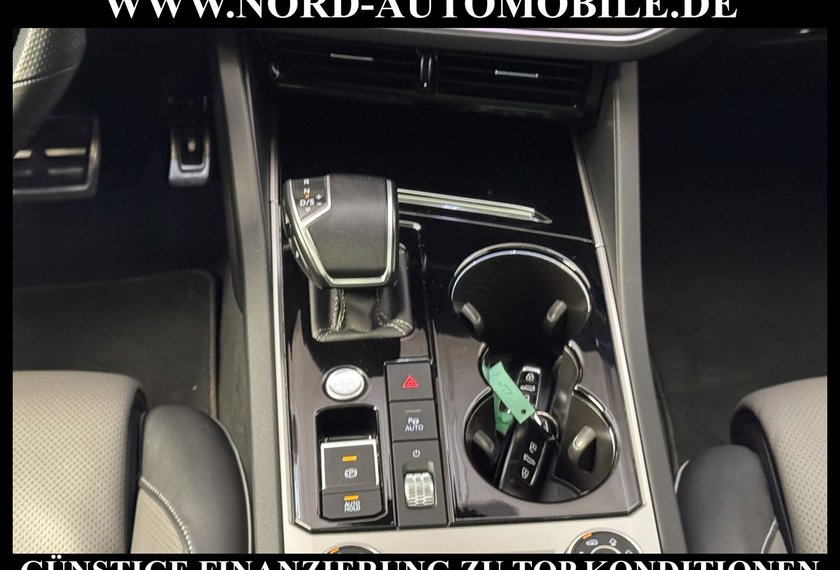 Volkswagen Touareg Touareg R-Line Black Style 4MOT 3.0 TSI Luft/22/