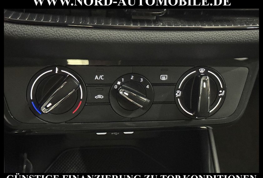 Skoda Fabia Fabia Active 1.0 MPI SmartLink/PDC/Klima/LED