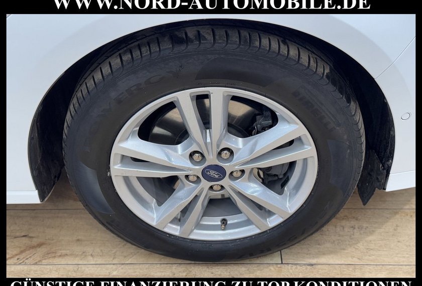 Ford S-Max S-Max 2.0 EcoBlue Titanium *AHK*STHZ*LEDER*ACC*