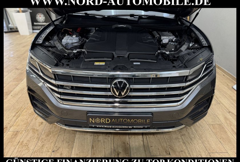 Volkswagen Touareg Touareg R-Line 4MOT 3.0 TDI DSG Luft/Matrix/21/