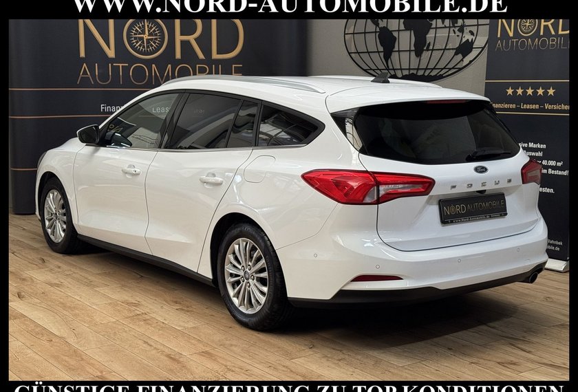 Ford Focus Focus Turnier 2.0 EB Titanium X *Ad.LED*AHK*StHz