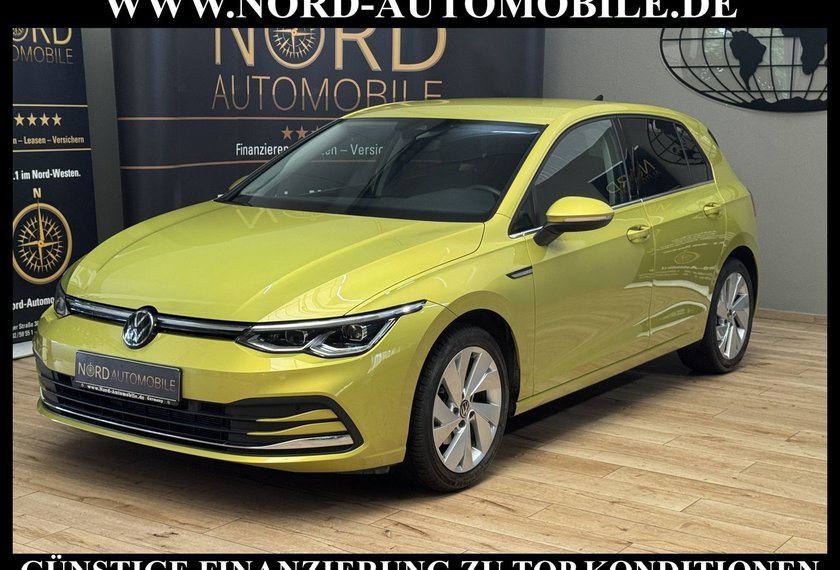 Volkswagen Golf Golf Style 1.5 eTSI DSG Kamera/Navi/LED/17