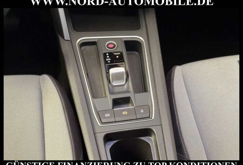 Seat Leon Leon Style 2.0 TDI DSG Voll-LED/Kamera/Navi/AHK