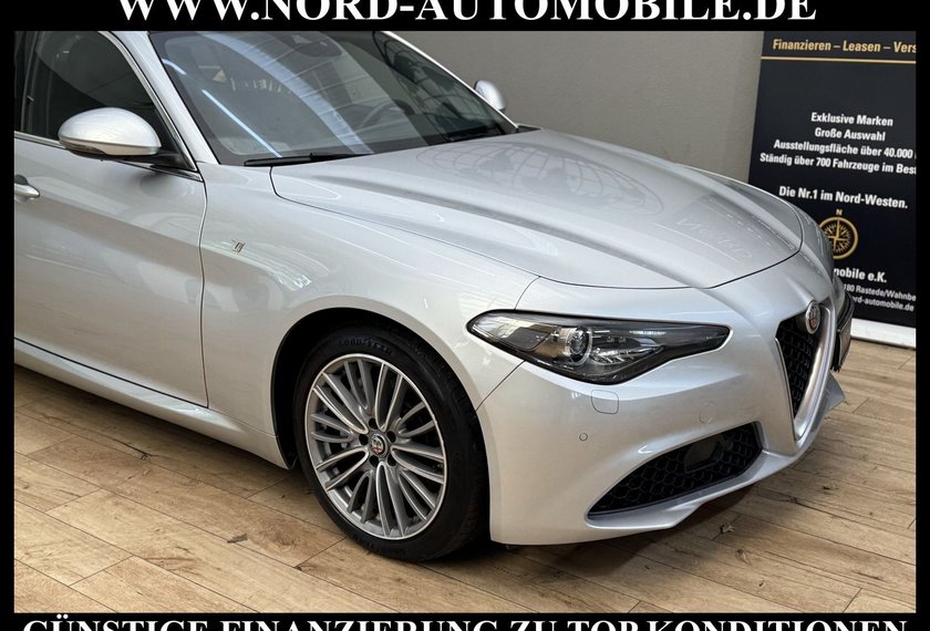 Alfa Romeo Giulia Giulia 2.2 JTDM LUSSO TI *PANO*LEDER*ACC*UPE:56*