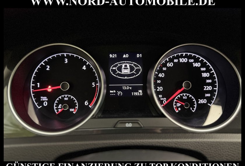 Volkswagen Golf Golf VII Variant 2.0 TDI DSG Comfortline AHK*KAM