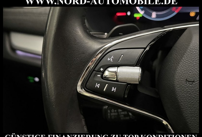 Skoda Octavia Octavia iV Combi Style 1.4 TSI DSG Head-Up/18/