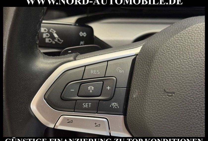 Volkswagen Golf Golf Variant Life 2.0 TDI SCR DSG Kamera/Navi/