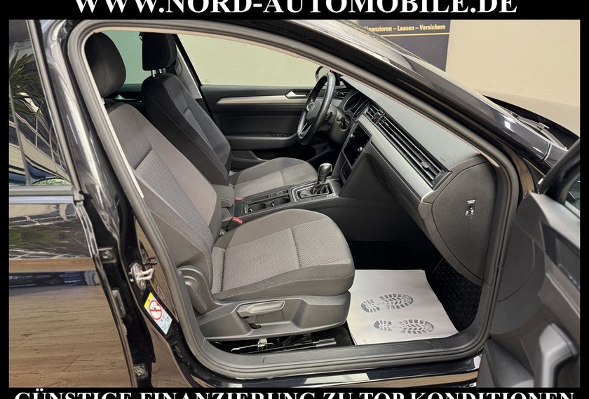 Volkswagen Passat Variant Passat Variant 2.0 TDI DSG AHK/Kamer/Navi/LED