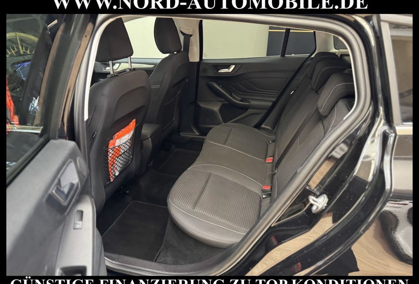 Ford Focus Focus Turnier 1.5 EcoBlue Titanium *LED*AHK*ACC*