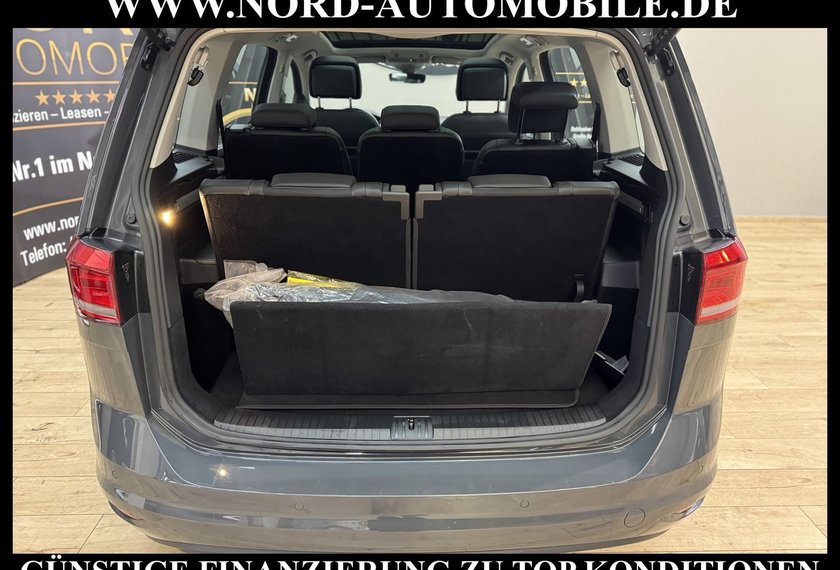 Volkswagen Touran Touran Highline 2.0 TDI DSG 7-Sitzer/Pano/AHK/17