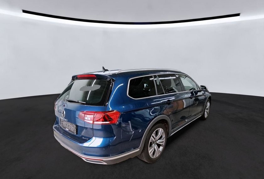 Volkswagen Passat Alltrack Passat Alltrack 4MOT 2.0 TDI DSG Pano/AHK/Dig.Co