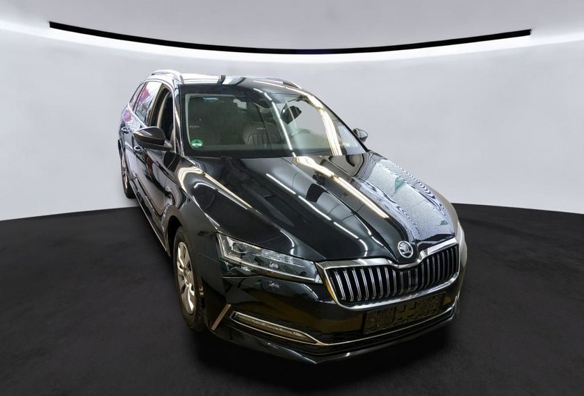 Skoda Superb Superb Combi Laurin &amp; Klement 2.0 TDI AHK/19/ L&amp;