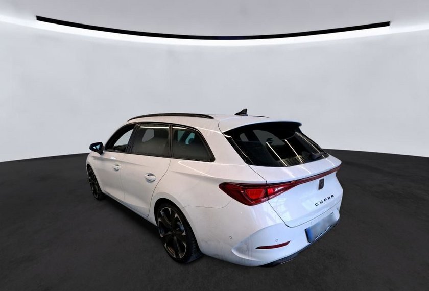 Cupra Leon Leon SP VZ 1.4 TSI e-HYBRID DSG Pano/Kamera/19