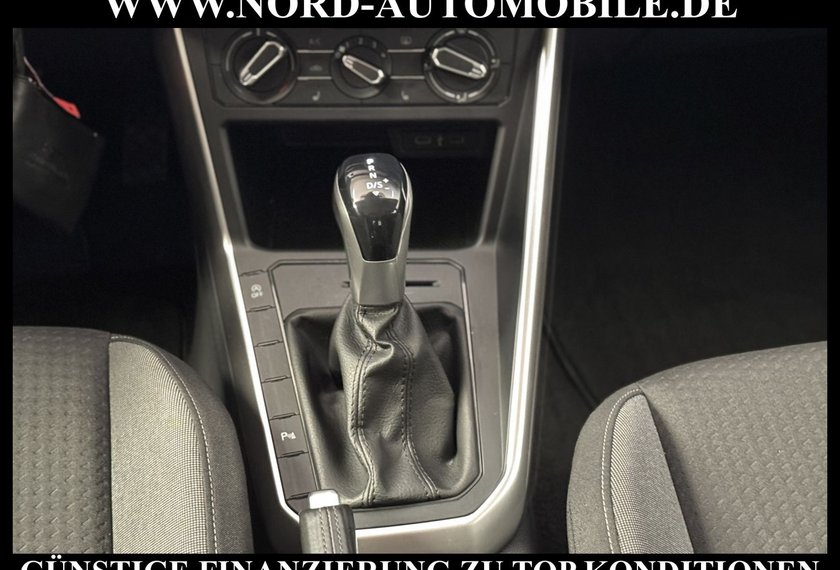 Volkswagen Taigo Taigo Life 1.5 TSI DSG Dig.Cockpit/Navi/LED/17