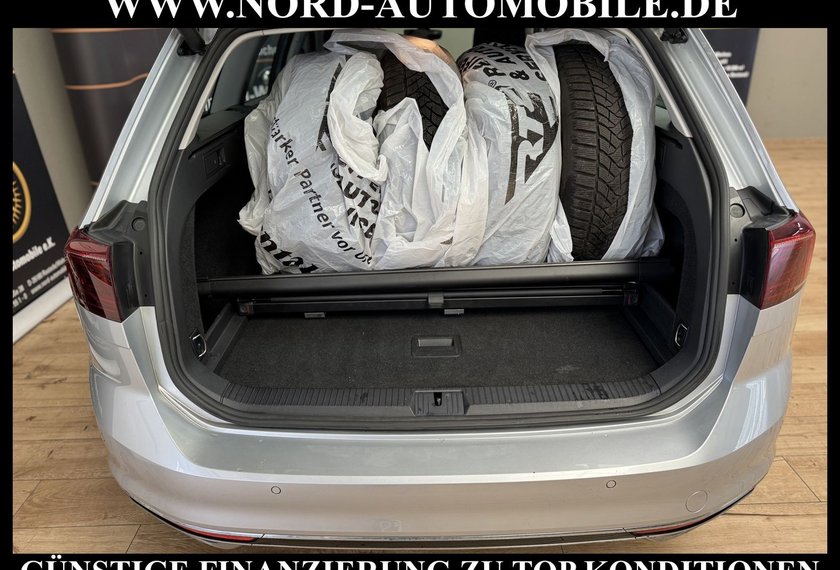Volkswagen Passat Variant Passat Variant 2.0 TDI R-Line Matrix/Dig.Cockp/