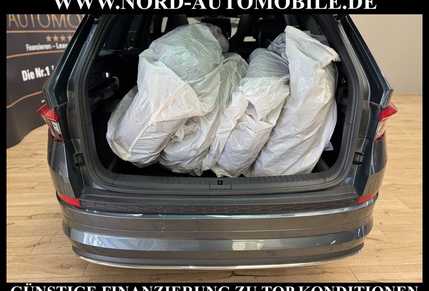 Skoda Kodiaq Kodiaq 2.0 TDI DSG Sportline 4x4 Pano/AHK/AreaVi