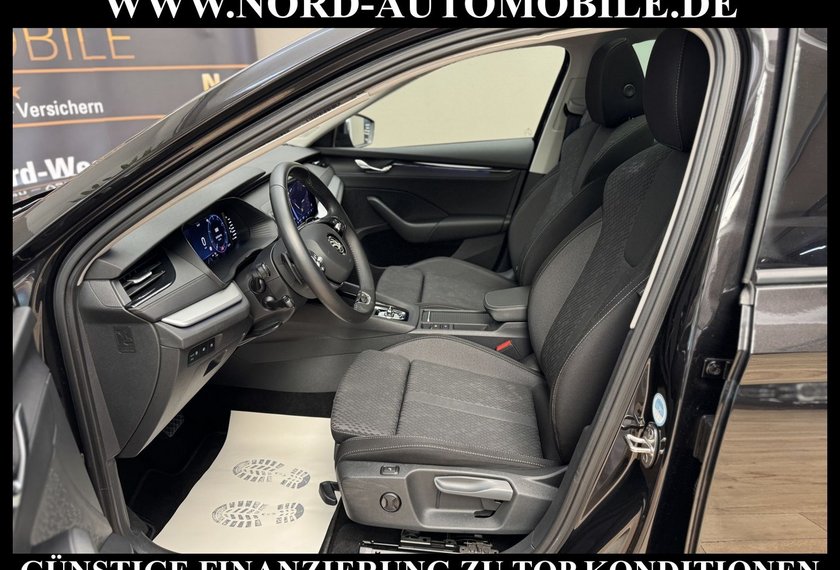 Skoda Octavia Octavia Combi 2.0 TDI DSG Ambition Pano/StHz/LED