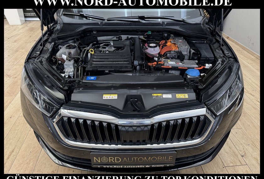 Skoda Octavia Octavia iV Combi Ambition 1.4 TSI DSG Kamera/LED