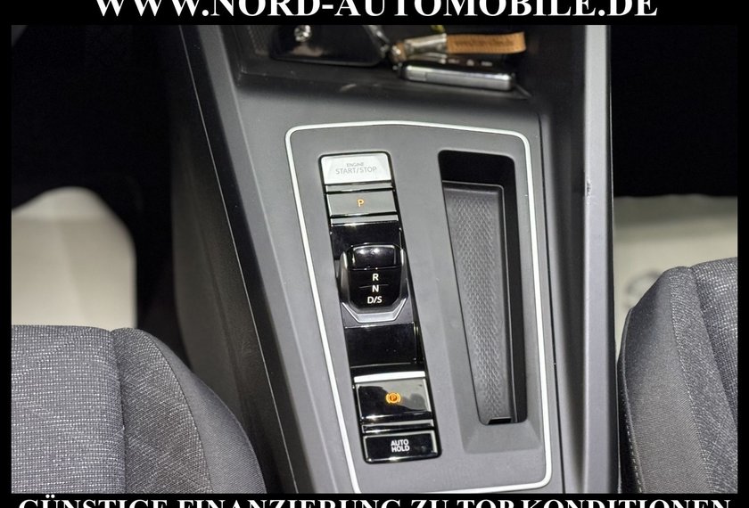 Volkswagen Golf Golf Variant Life 2.0 TDI DSG Kamera/SIDE&amp;LANE