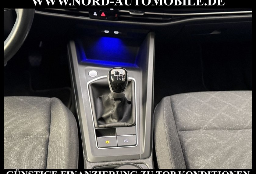 Volkswagen Golf Golf VIII Lim.1.5 TSI Life Navi/LED/SHZ/PDC/