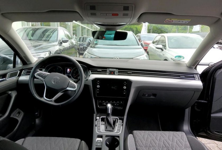 Volkswagen Passat Variant Passat Variant Business 2.0 TDI DSG Kamera/Navi