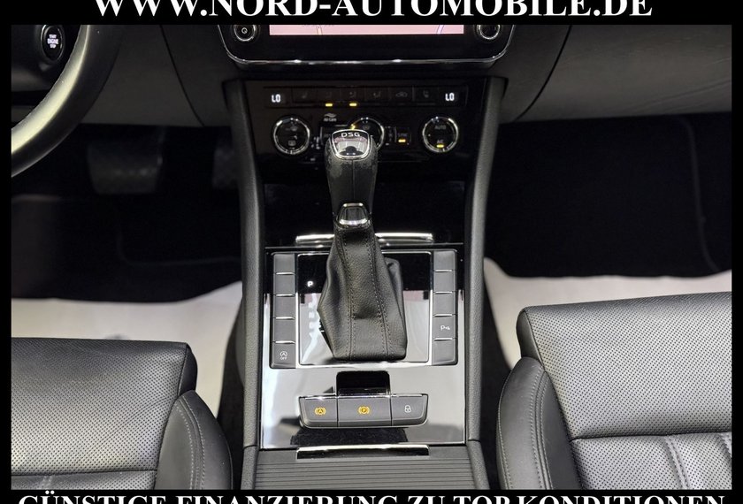 Skoda Superb Superb 2.0 TDI DSG Limo Leder/Navi/Xen/Kamera Pr