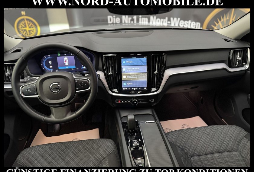 Volvo V60 V60 Kombi B4 Core *AHK*ACC*LED*4xSHZ*UPE:57