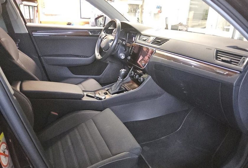 Skoda Superb Superb Scout Combi 2.0 TDI DSG Kamera/Virt.Cockp