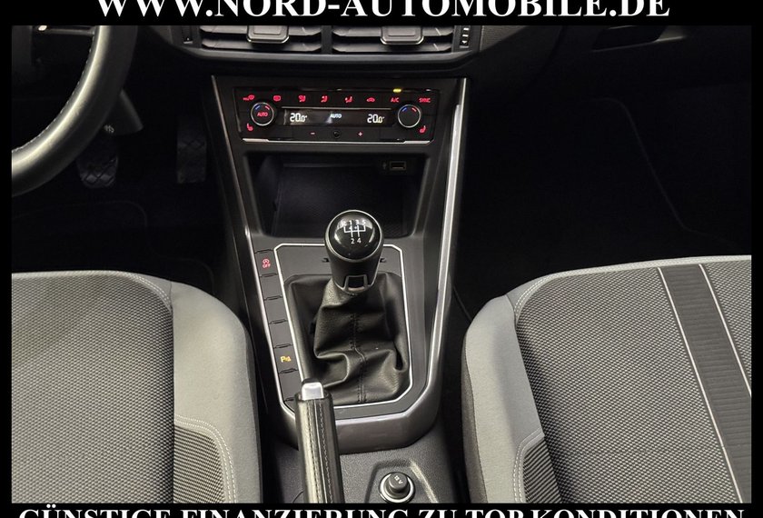 Volkswagen Polo Polo VI 1.6 TDI Highline*Navigation*LED*PDC*LM17